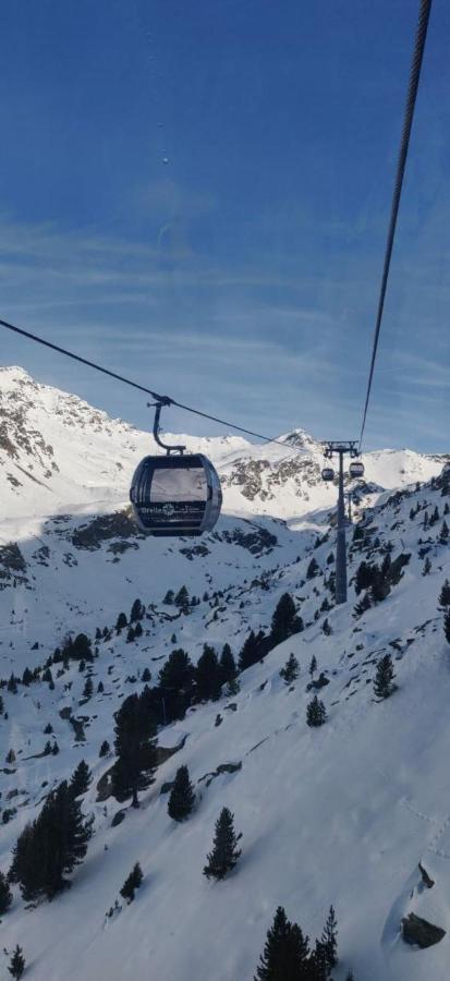 Appartements 3 Vallees, Piscine Et Sauna オレル エクステリア 写真